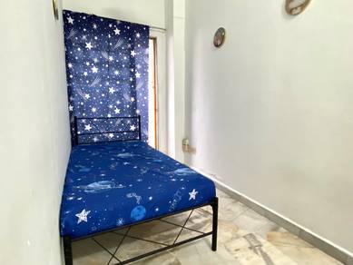 Limited free rental offer.room with private belco.5min walk to LRT&MRT