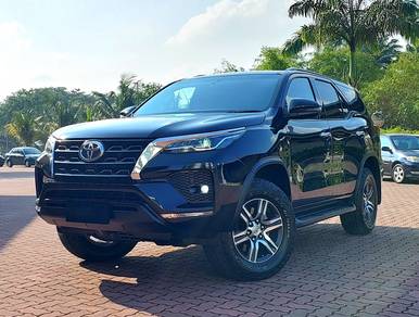 Toyota FORTUNER 2.4L (A)