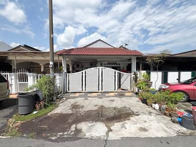 RENOVATED Single Storey Intermediate Taman Seri Kerayong Kapar