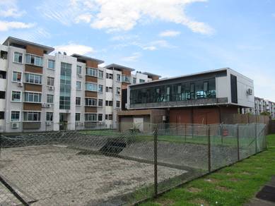 Cyber City Apartments Phase 1 @ Off Jalan Lintas