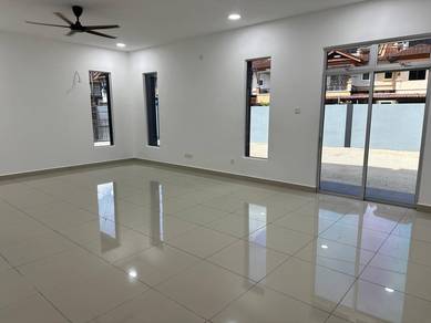 【Big Corner】Bandar Putra Double Storey 3573sqft Fully Renovated Kulai