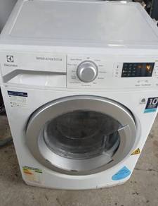 Washing Machine Mesin Basuh Electrolux 2in1 Combo