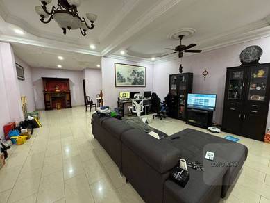 KAMPUNG JAWA KLANG 2 Storey 20x72 RENOVATED Kitchen Cabinets FREEHOLD