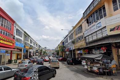 Medan Idaman Business Centre Ground Floor Shop 【1/2】+ Mezzanine Floor