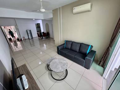 arena residence Bayan baru, 2 car parks