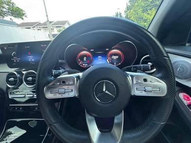 Mercedes Benz GLC300 2.0 4MATIC COUPE (A)