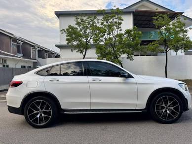Mercedes Benz GLC300 2.0 4MATIC COUPE (A)