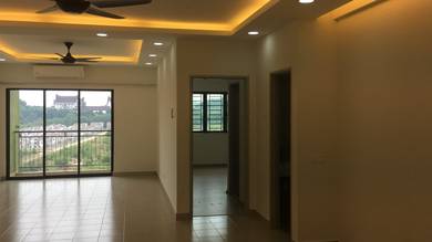 Alami Residence Shah alam( partial 3 rooms 2 bath 2 parking )