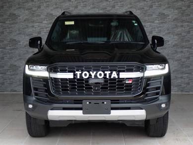 Toyota Land Cruiser 300 GR-Sport 3.5 7 Seater