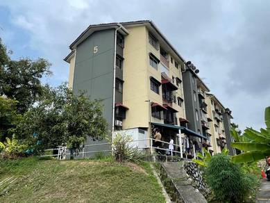 GROUND FLOOR MURAH💥💥Flat PKNS Blok 5 Seksyen 2 Bandar Baru Bangi