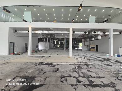 1.5 Storey Showroom Warehouse Batu 11, Balakong Mainroad (Q5346)