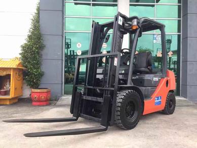 TOYOTA Forklift 62-8FD25 Diesel Recon Full Loan