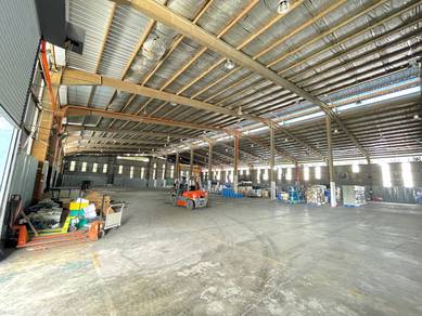 Warehouse Batu 11 Bandar Sungai Long Near Balakong (Q2692)