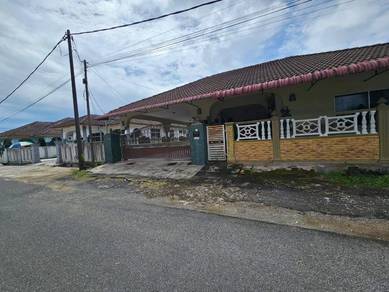 Rumah untuk disewa, Jalan Duku, Paka