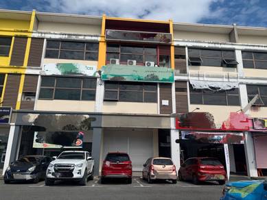 3 storey shoplot at Matang for Sale