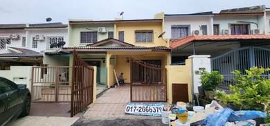 2 storey terrace @ bandar puchong jaya , jalan belatok