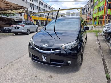 Toyota WISH 1.8 S (A)