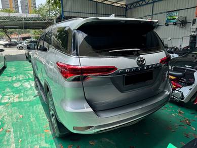 Toyota FORTUNER 2.7 SRZ 4x4 (A)Showroom