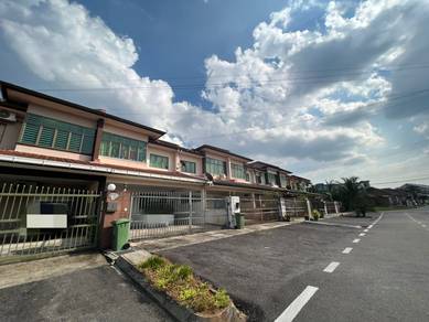 Stapok, Jalan RPP Batu Kawa Double Storey Intermediate Terrace For Sal