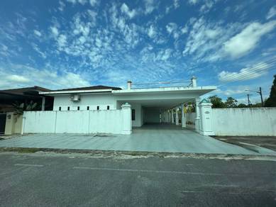 Riveria Samarahan Renovated Single Storey Corner House For Sale