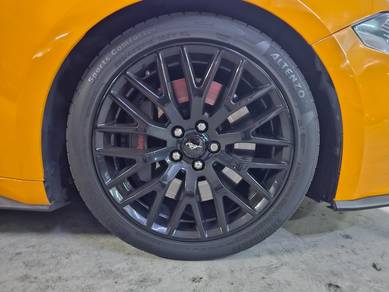 Ford MUSTANG 5.0 GT (A)