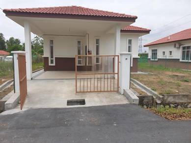 TABLE TOP, Single Storey Bungalow    Mahkota Hill   Lenggeng