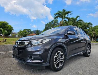 Honda HR-V 1.8 Facelift Harga OTR! Full Loan!