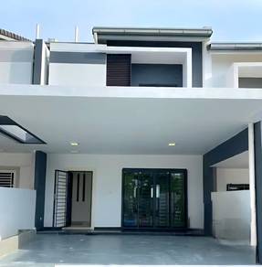 RENOVATED, 2Storey Terrace, Laman Delfina, Nilai