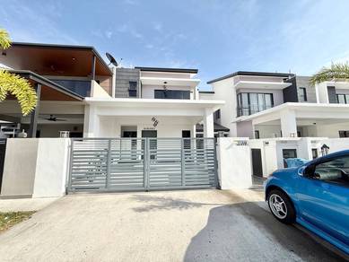 FULLY RENOVATED 2 Storey Superlink Rimbayu Robin Bandar Rimbayu