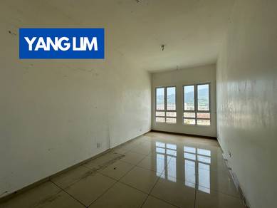 NEWLY REPAINT! The Amarene Studio Unit 1carpark Unfurnished Nr Airport