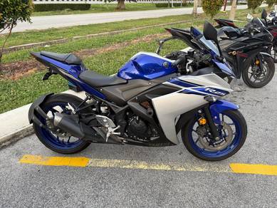 2017 Yamaha YZF R25 V1 "Blue Edition & Fully Stand