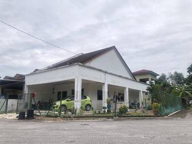 Cheaper n Frreehold Single Storey Corner Lot With Big Land Kamunting