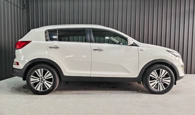 Kia SPORTAGE 2.0  FACELIFT (A) LOW MILE