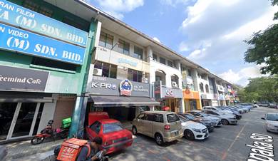 .🟥SD 12, SD 9 , Sri Damansara BSD🟥22x80, Ground Floor Shop