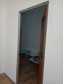 Shop 1st Floor at Bandar Saujana Putra (Renovated unit!)