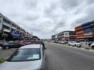 Face Main Road Tmn Chi Liung Klang 3.5sty Corner Shop Lot 2561sf Sale