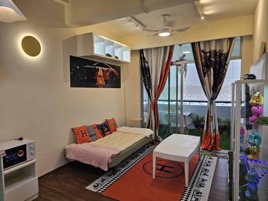 Jalan Layang Taman Perling 4 Bed Fully Fuurnished Perling Mall Ciq