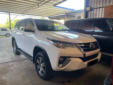 Toyota FORTUNER 2.4 VRZ 4X4 (A)