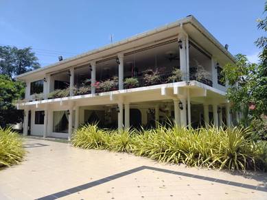 Bungalow with Land