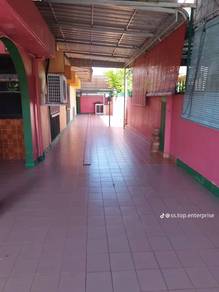 Teres Inter Lot Fasa 1E Sebelah Stadium Manjung