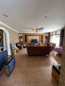 Taman Senai Utama Double Storey Semi-D Renovated
