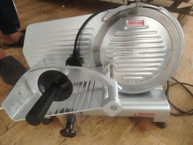 Semi Auto Meat Cutter TD981