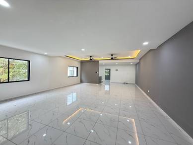 Full Renovated JB Town Kampung Mahmoddiah, Jalan Juara 2 Storey Semi-D
