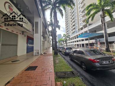 3 Storey Shoplot at D'Piazza Mall, Bayan Baru
