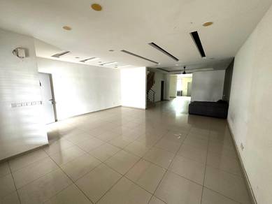 Bukit Jaya Jalan samping Double Storey Terrace House G&G Ulu Tiram