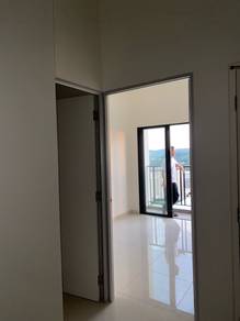 Habitus Residence Shah alam ( partial 2 rooms 1 bath 2 parking )