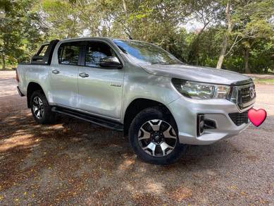 Toyota HILUX 2.4 LE (A)  