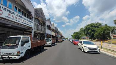 Sri Putri Kulai Double Storey Shoplot 22x70sqft Facing Main Road