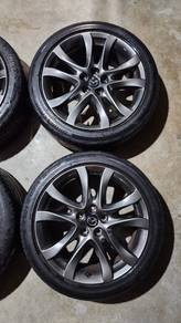 19 Inch Mazda Rim with Tyres