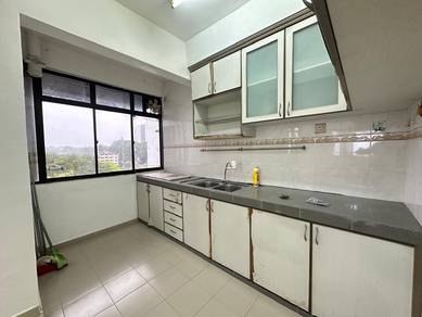 Pelangi indah flat sale level 3 full loan unit